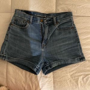 American Eagle mom jean shorts